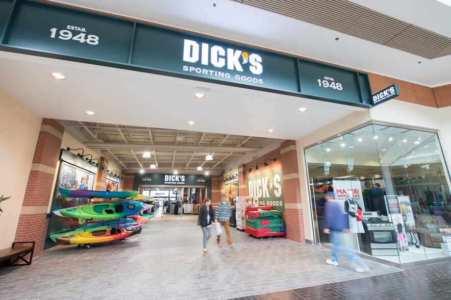 10315 Silverdale Way NW, Silverdale, WA à vendre - Photo intérieure - Image 3 de 9