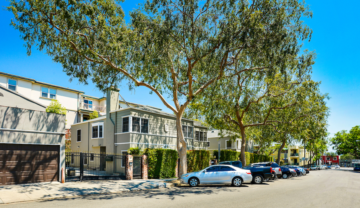 1208 Havenhurst Dr, West Hollywood, CA à vendre Photo du bâtiment- Image 1 de 1