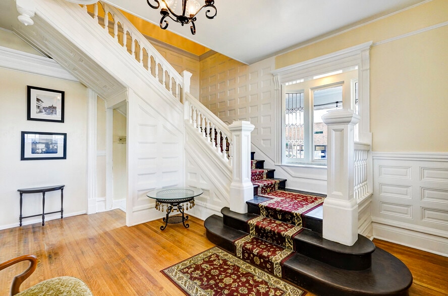 105 S Alarcon St, Prescott, AZ for sale - Interior Photo - Image 3 of 23