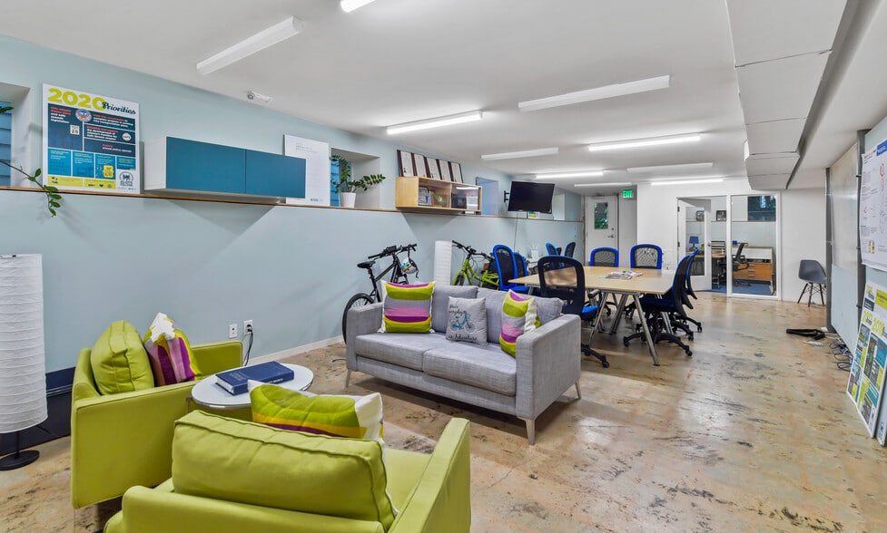 889 Wylie St SE, Atlanta, GA for lease - Interior Photo - Image 3 of 21