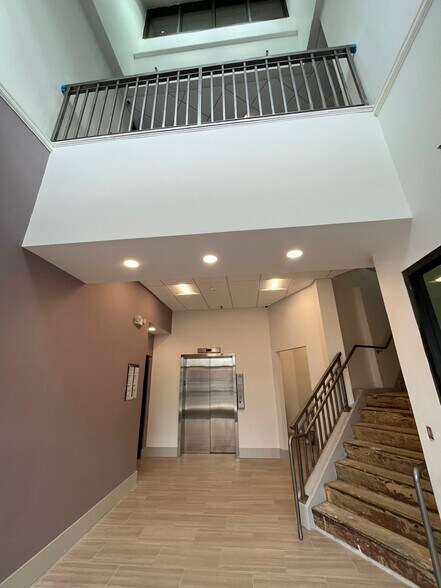 63 Park St, Andover, MA à louer - Photo intérieure - Image 3 de 16