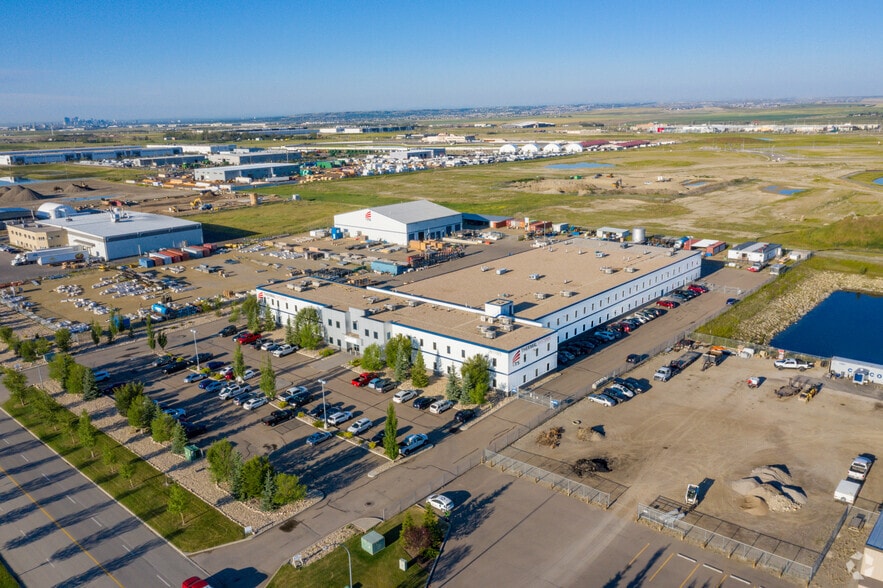 261185 Wagon Wheel Way, Calgary, AB for lease - Aerial - Image 2 of 4