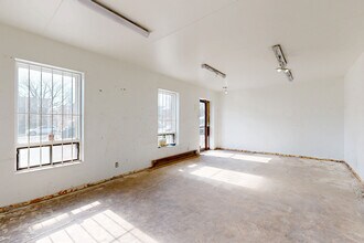 6085-6095 Blvd Couture, Montréal, QC for lease Matterport 3D Scan- Image 1 of 12