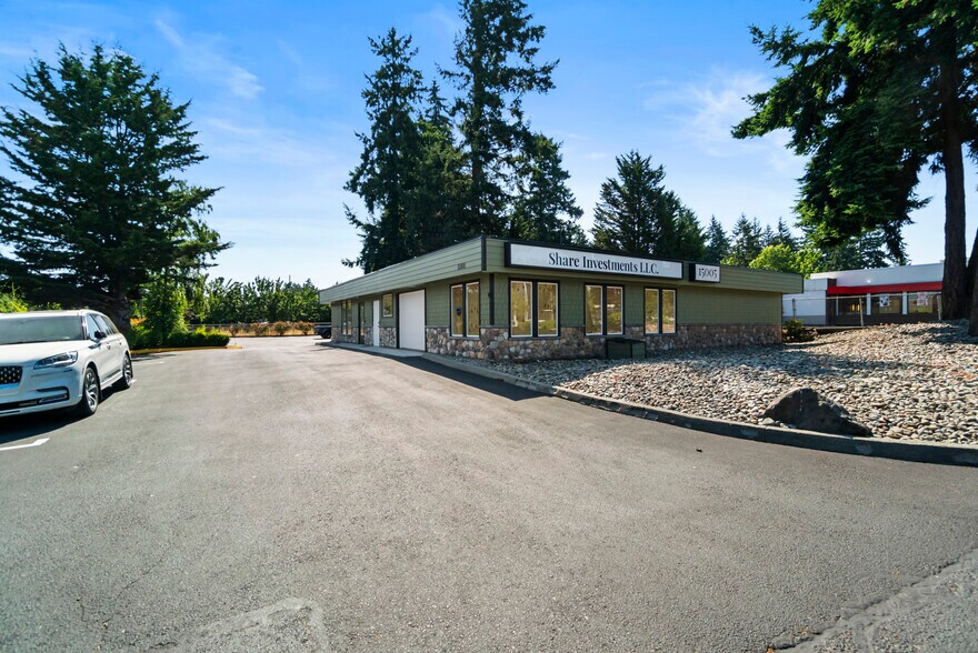 15005 Pacific Ave S, Tacoma, WA à louer - Photo du bâtiment - Image 3 de 7
