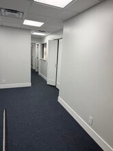 2501 E Commercial Blvd, Fort Lauderdale, FL for lease Interior Photo- Image 2 of 9