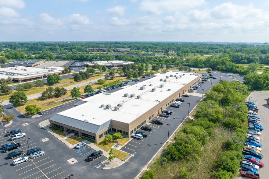 17225 Federal Dr, Allen Park, MI for sale - Building Photo - Image 1 of 8