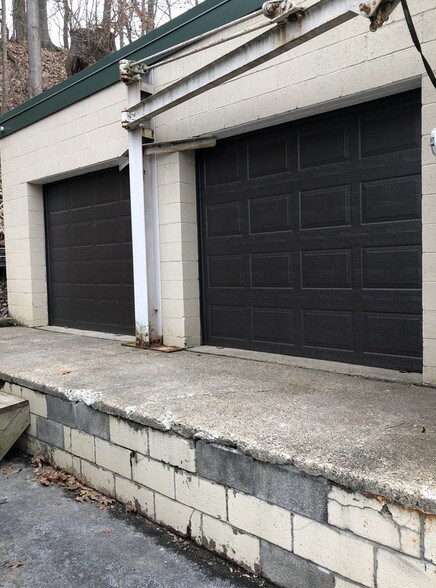 3471-3475 Babcock Blvd, Pittsburgh, PA à louer - Photo du bâtiment - Image 2 de 11