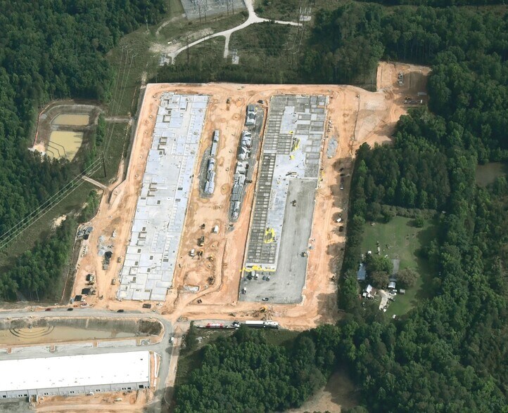 2910 Lowell Rd, Apex, NC à louer - Photo du bâtiment - Image 3 de 10