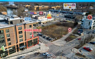 Plus de détails pour 6311 E Westfield Blvd, Indianapolis, IN - Commerce de détail à louer