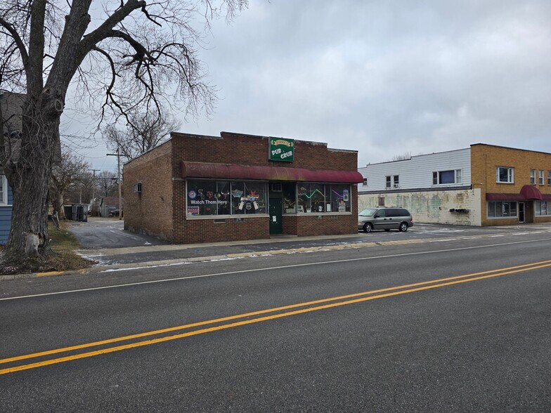 2808 DeKalb St, Lake Station, IN à vendre - Photo du bâtiment - Image 2 de 12