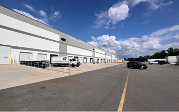 2051 Old Coochs Bridge Rd, Newark, DE for lease Building Photo- Image 1 of 13