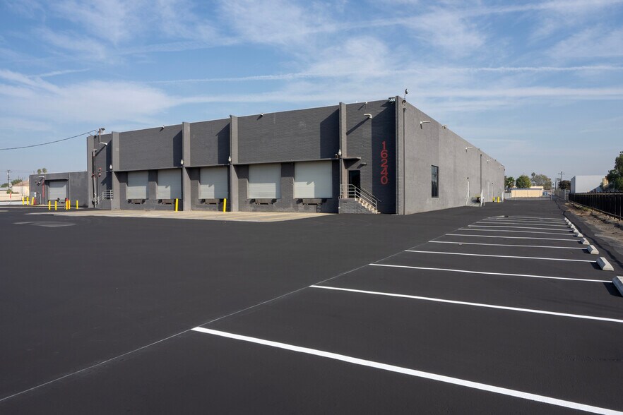 16224 & 16240 S. Avalon Blvd., Carson, CA à louer - Photo du bâtiment - Image 3 de 5