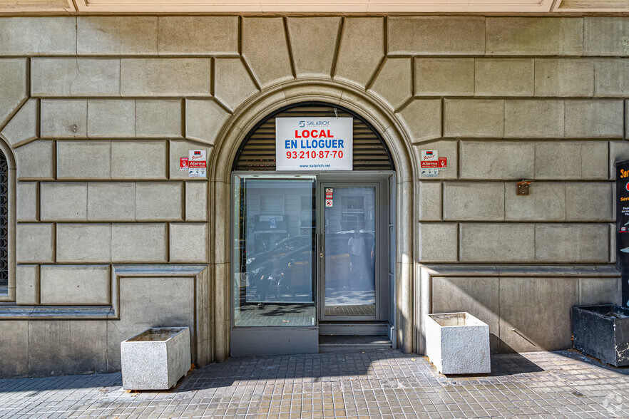 Carrer de Balmes, 387, Barcelona, Barcelona à louer - Photo du bâtiment - Image 2 de 4