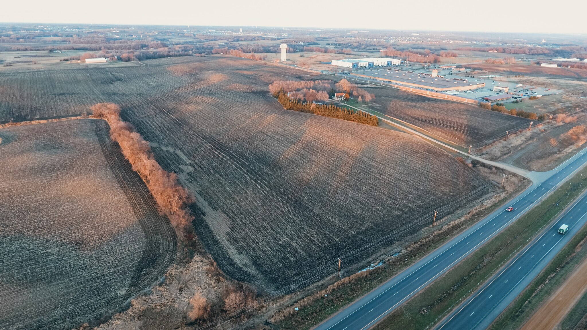 xxx US Highway 212, Chaska, MN à vendre Aérien- Image 1 de 14