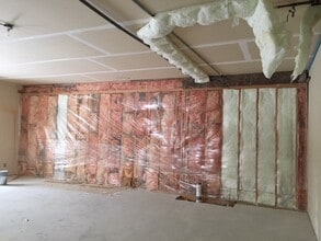 1330-1350 W Southport Rd, Indianapolis, IN à louer Photo intérieure- Image 1 de 7