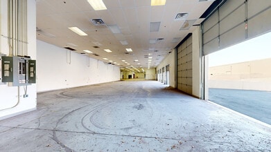 1019 N Colorado St, Gilbert, AZ for lease Matterport 3D Scan- Image 2 of 17