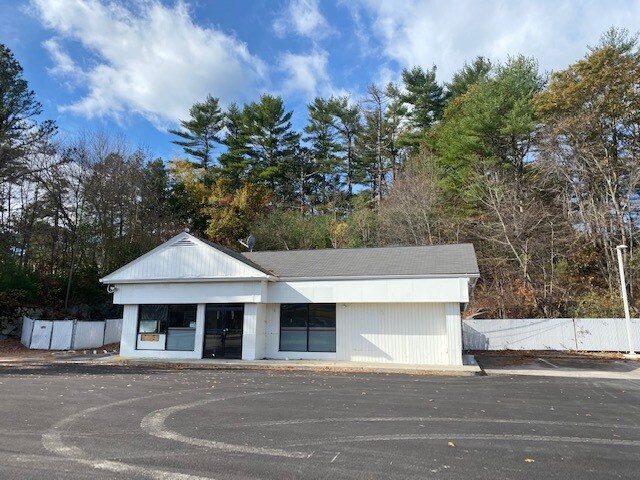 95 Nooseneck Hill Rd, West Greenwich, RI à vendre Photo du bâtiment- Image 1 de 3