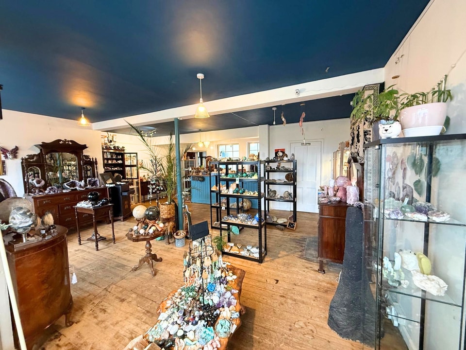 48-50 East High St, Crieff for lease Interior Photo- Image 1 of 4