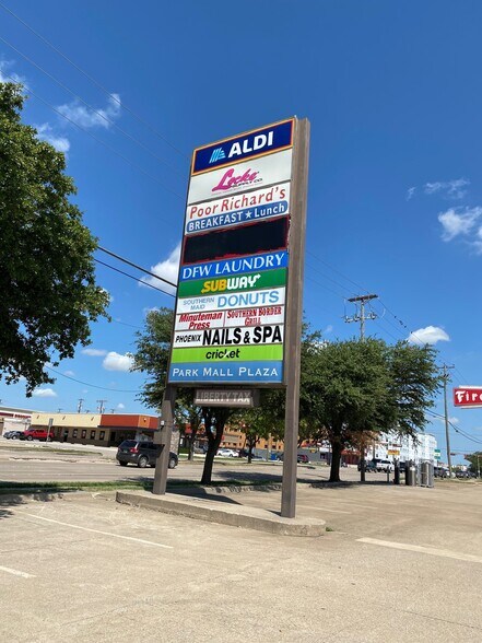 2400-2496 K Ave, Plano, TX à louer - Photo du bâtiment - Image 3 de 9