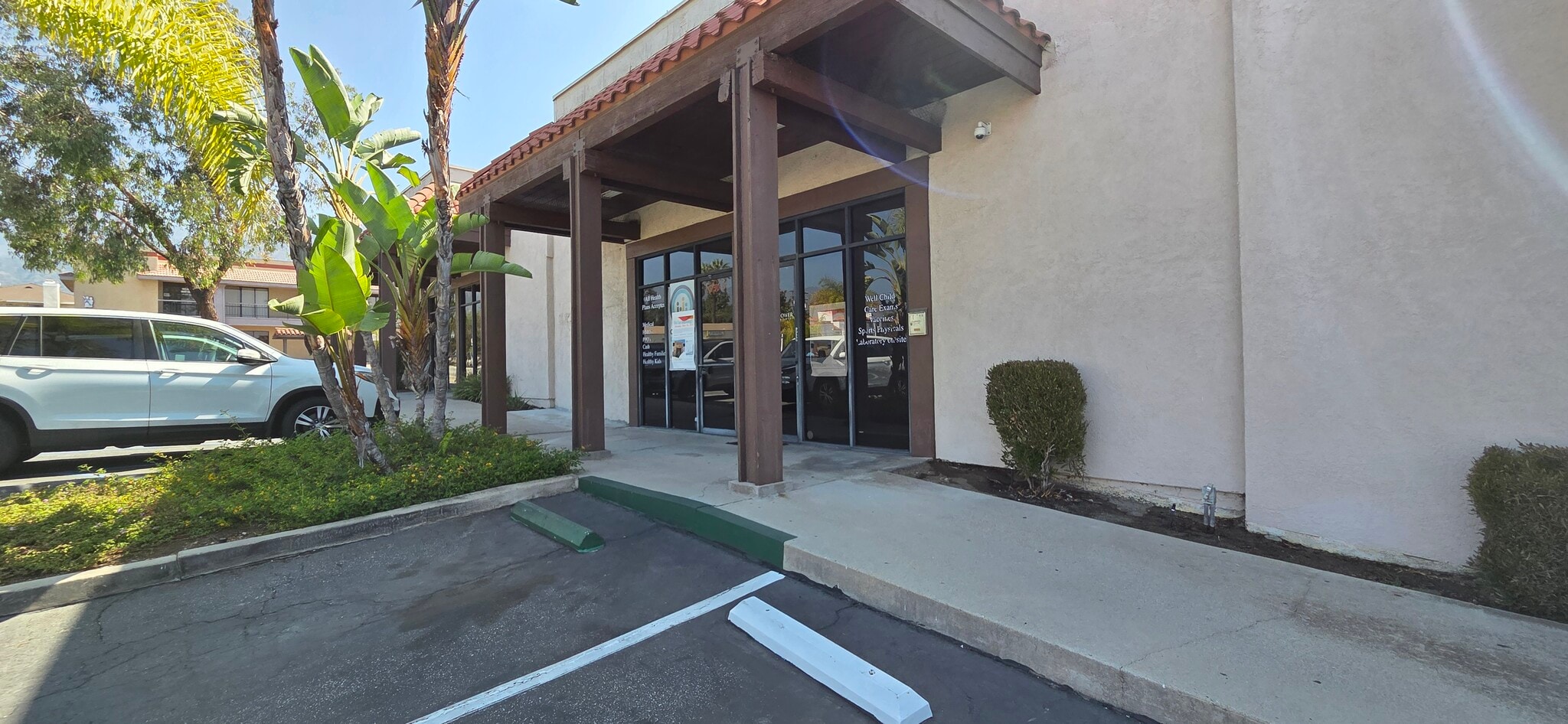 1750 Huntington Dr, Duarte, CA for lease Building Photo- Image 1 of 14
