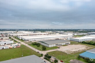 9770 New Century Dr, Pasadena, TX - Aerial  map view