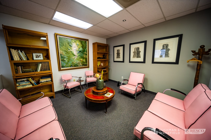 2635 Payne Ave, Cleveland, OH for lease - Interior Photo - Image 3 of 8