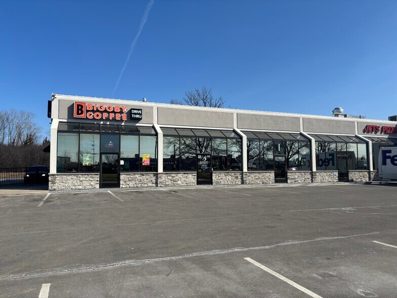 3093 S Linden Rd, Flint, MI for lease - Building Photo - Image 2 of 7