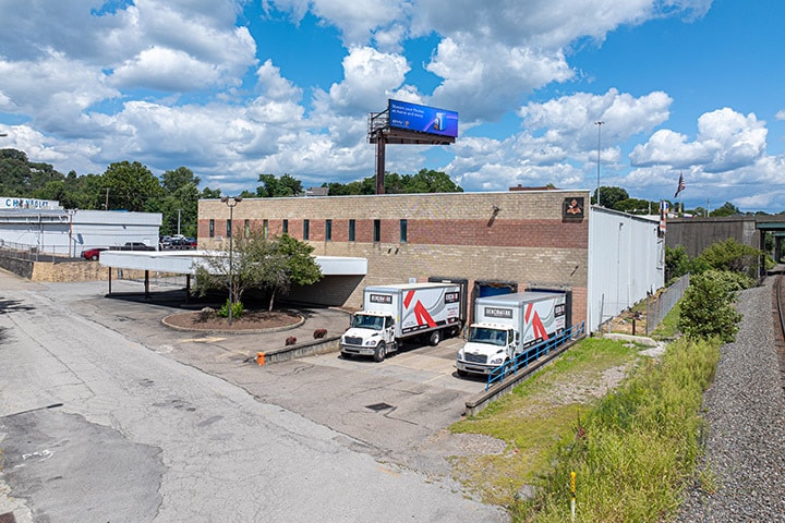 100 Tripak Industries Blvd, Tarentum, PA for lease - Building Photo - Image 1 of 16