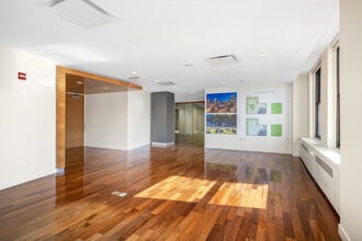 500 Fifth Ave, New York, NY for lease Interior Photo- Image 2 of 5