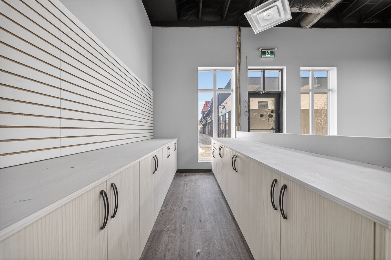 6102 29th Av, Beaumont, AB T4X 1A1 - Unité 9 -  - Photo intérieure - Image 1 of 4