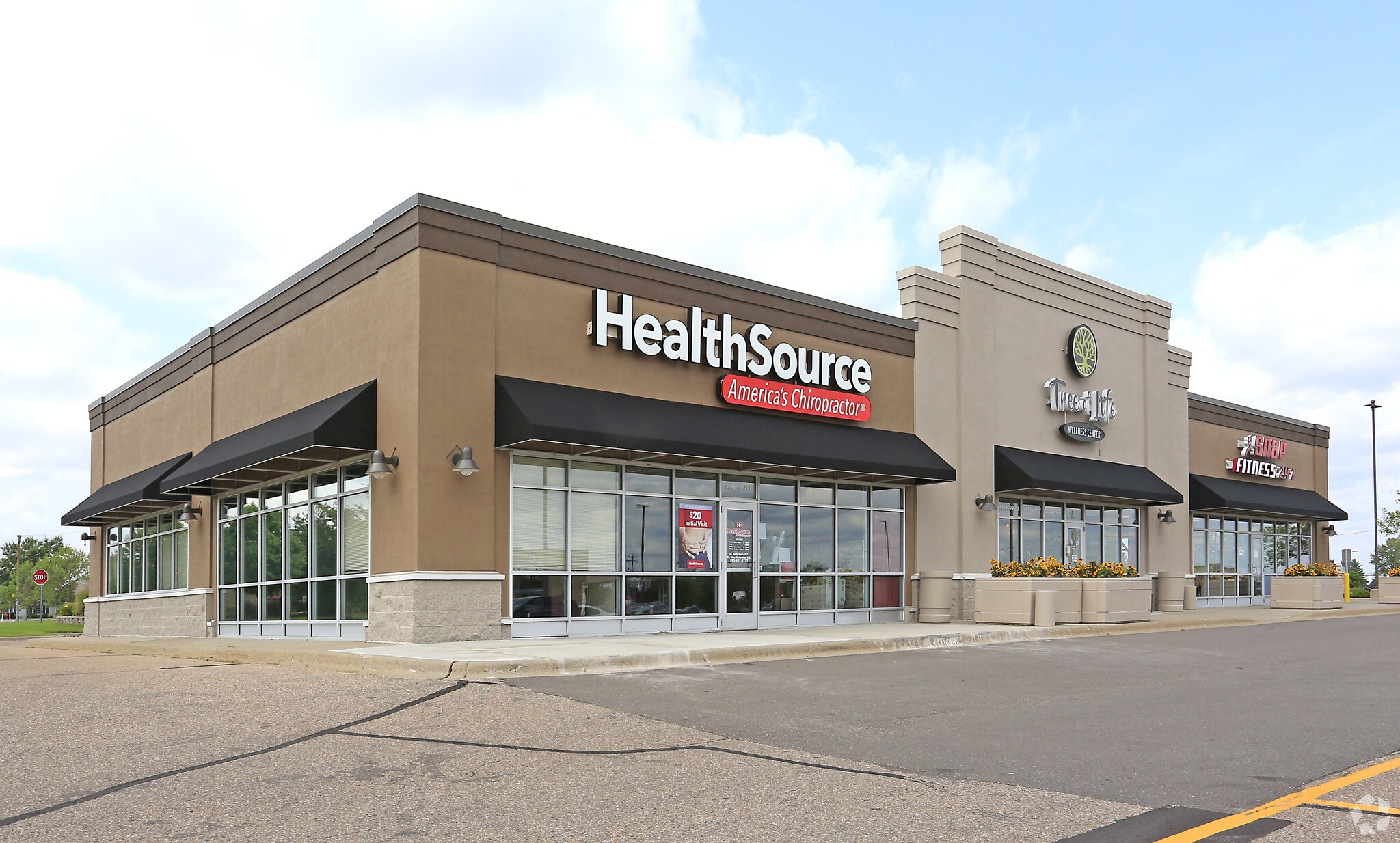 5698 Labeaux Ave, Albertville, MN for lease Primary Photo- Image 1 of 3