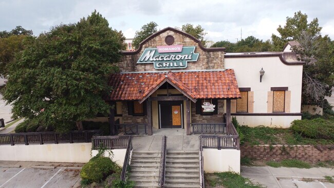 More details for 7205 N Central Expy, Plano, TX - Retail for Lease