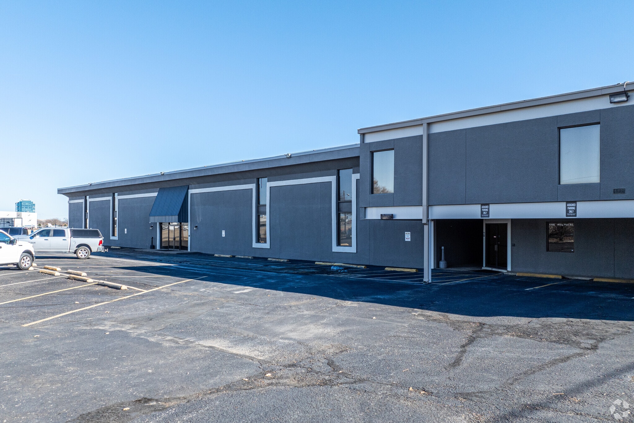 4308-4310 Wiley Post Rd, Addison, TX for lease Primary Photo- Image 1 of 9