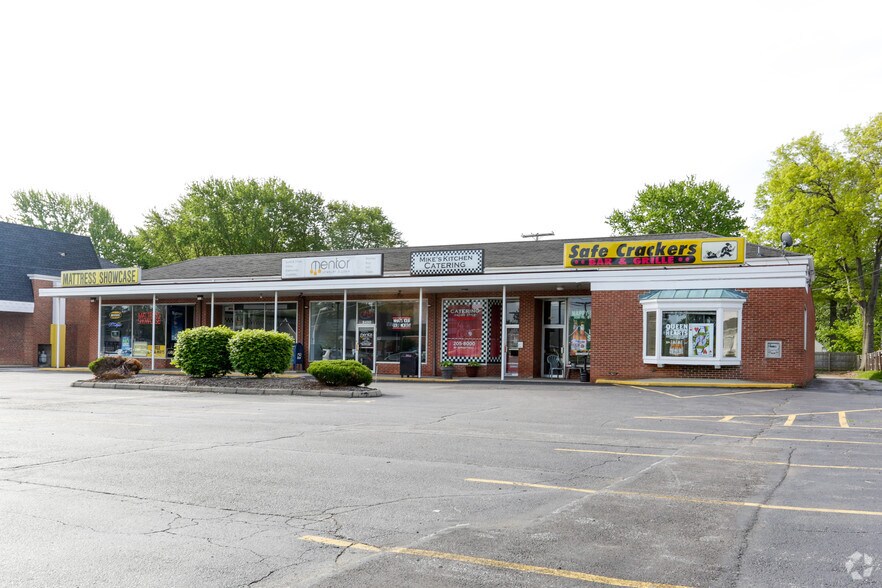 8484-8494 Mentor Ave, Mentor, OH à louer - Photo du bâtiment - Image 3 de 4
