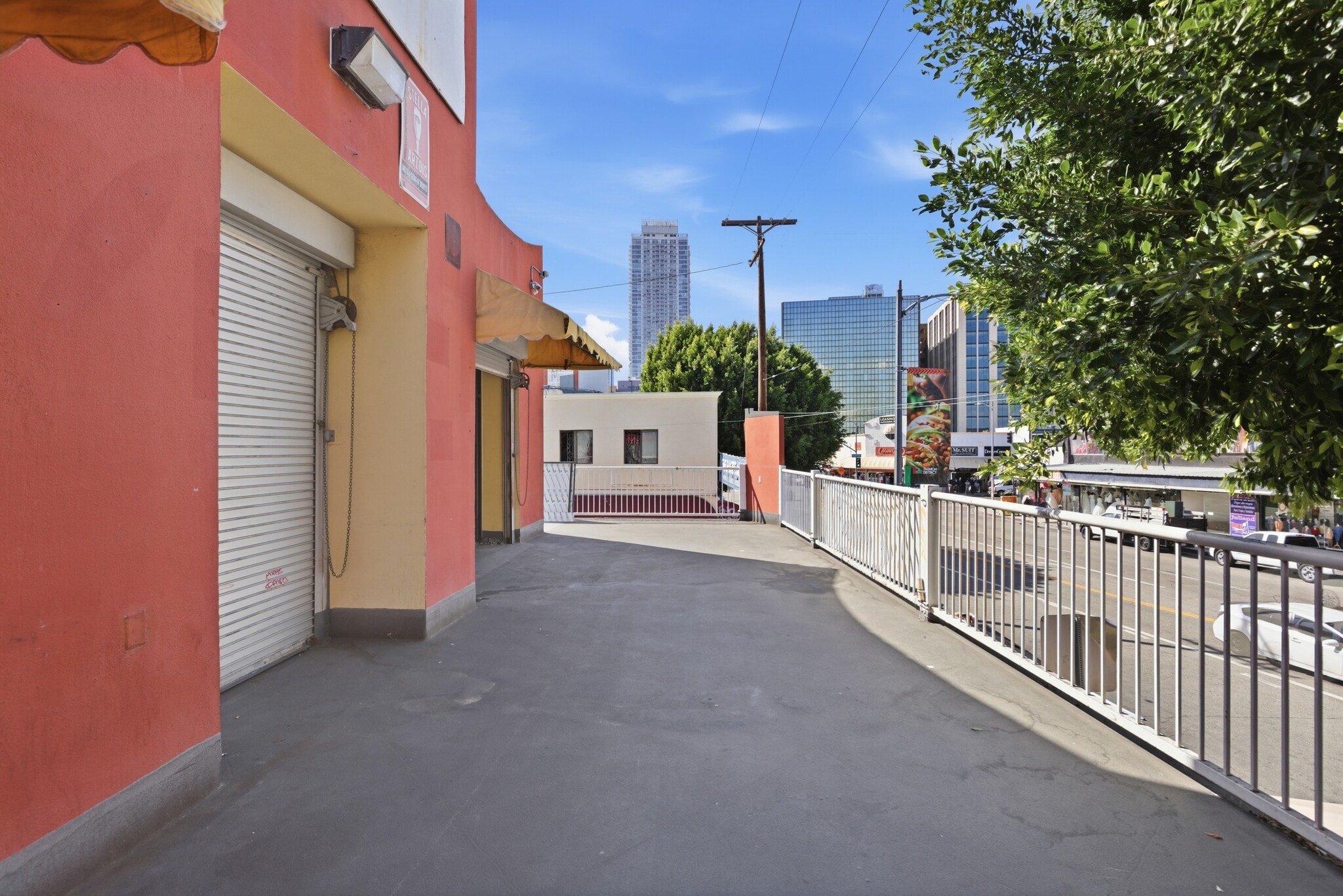 1001 S Maple Ave, Los Angeles, CA à louer Photo du bâtiment- Image 1 de 18