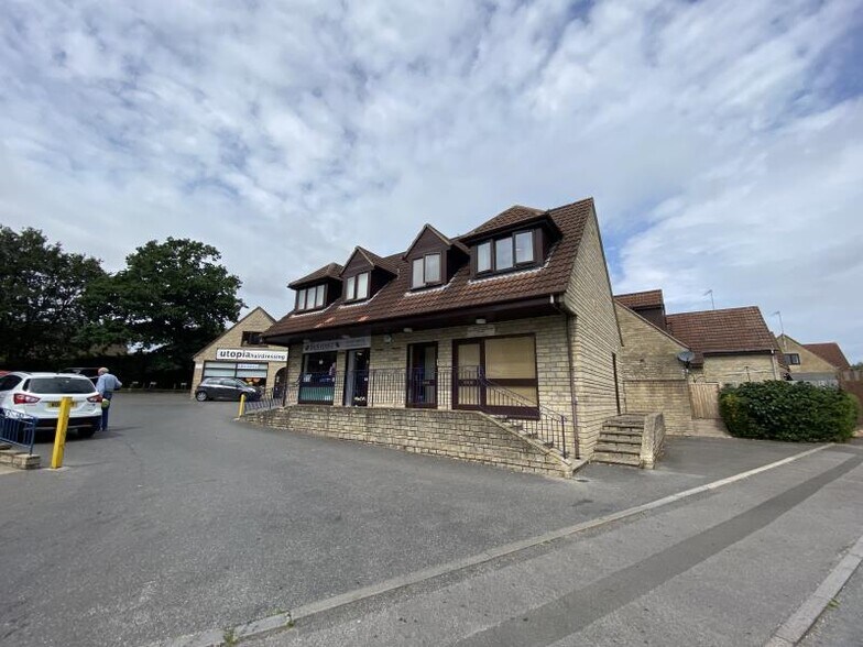 16-18 Broad Robin, Gillingham à louer - Photo du bâtiment - Image 2 de 4