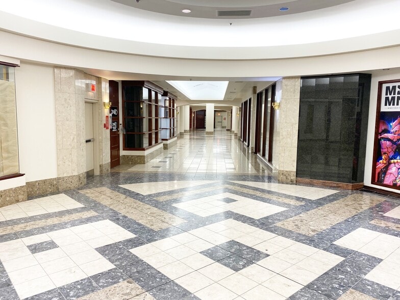 1 Av Wood, Westmount, QC à vendre - Photo intérieure - Image 3 de 16