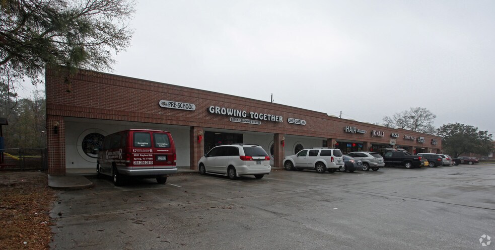 2021 Rayford Rd, Spring, TX à louer - Photo du bâtiment - Image 2 de 2