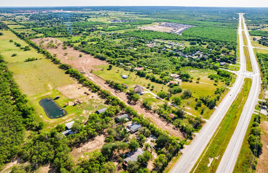 3440 S Loop 1604 E, San Antonio, TX à vendre - Photo du bâtiment - Image 2 de 9