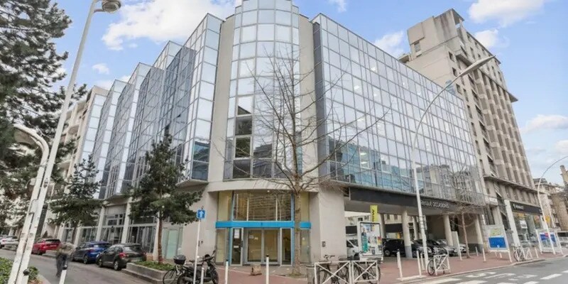 2 Boulevard Du General De Gaulle, Montrouge à louer - Photo du bâtiment - Image 2 de 10