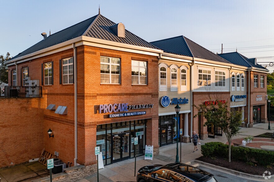 23217-23225 Stringtown Rd, Clarksburg, MD à louer - Photo principale - Image 2 de 3