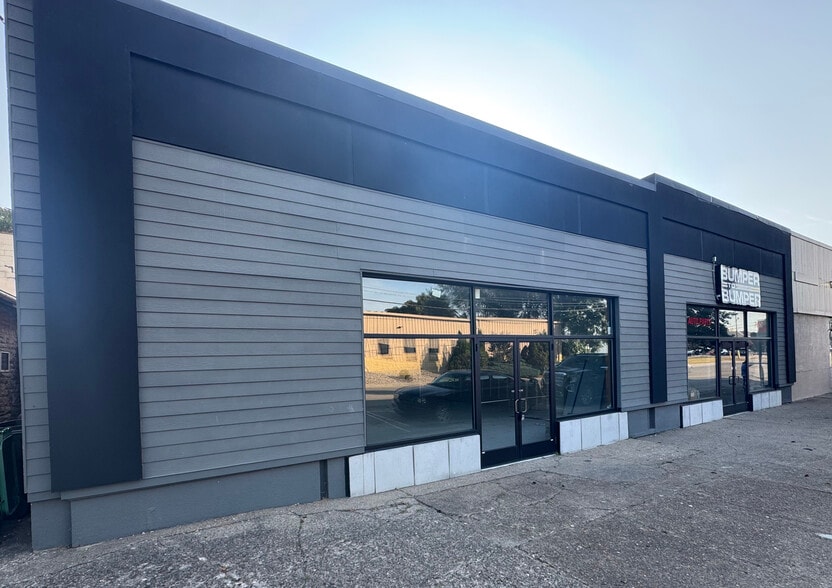 624 State St, New Albany, IN for lease - Primary Photo - Image 1 of 1