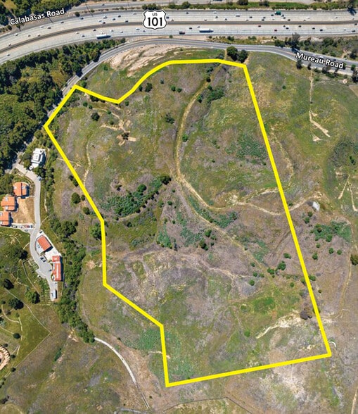 25201 Mureau Rd, Hidden Hills, CA for sale - Building Photo - Image 2 of 11