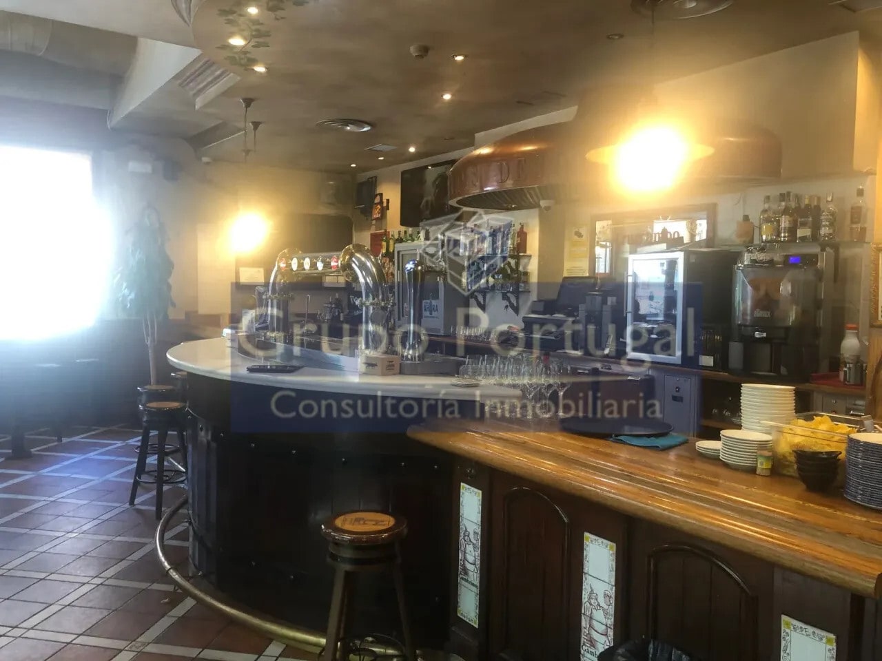 Retail in Madrid, Madrid for lease Interior Photo- Image 1 of 5