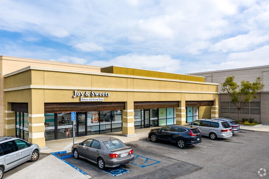 10812-10828 Jefferson Blvd, Culver City, CA for lease - Building Photo - Image 3 of 19