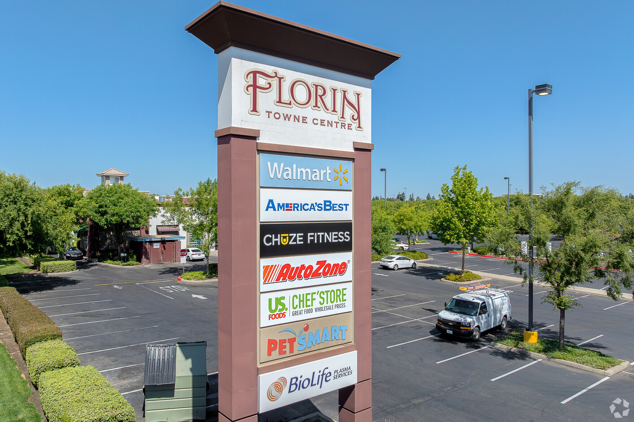 5901 Florin Rd, Sacramento, CA à louer Photo du bâtiment- Image 1 de 4