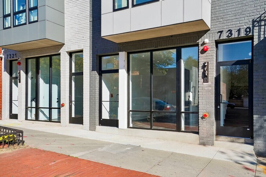 7321 Georgia Ave NW, Washington, DC à vendre - Photo du bâtiment - Image 3 de 28