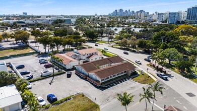 1130 Bayview Dr, Fort Lauderdale, FL for lease Interior Photo- Image 2 of 35