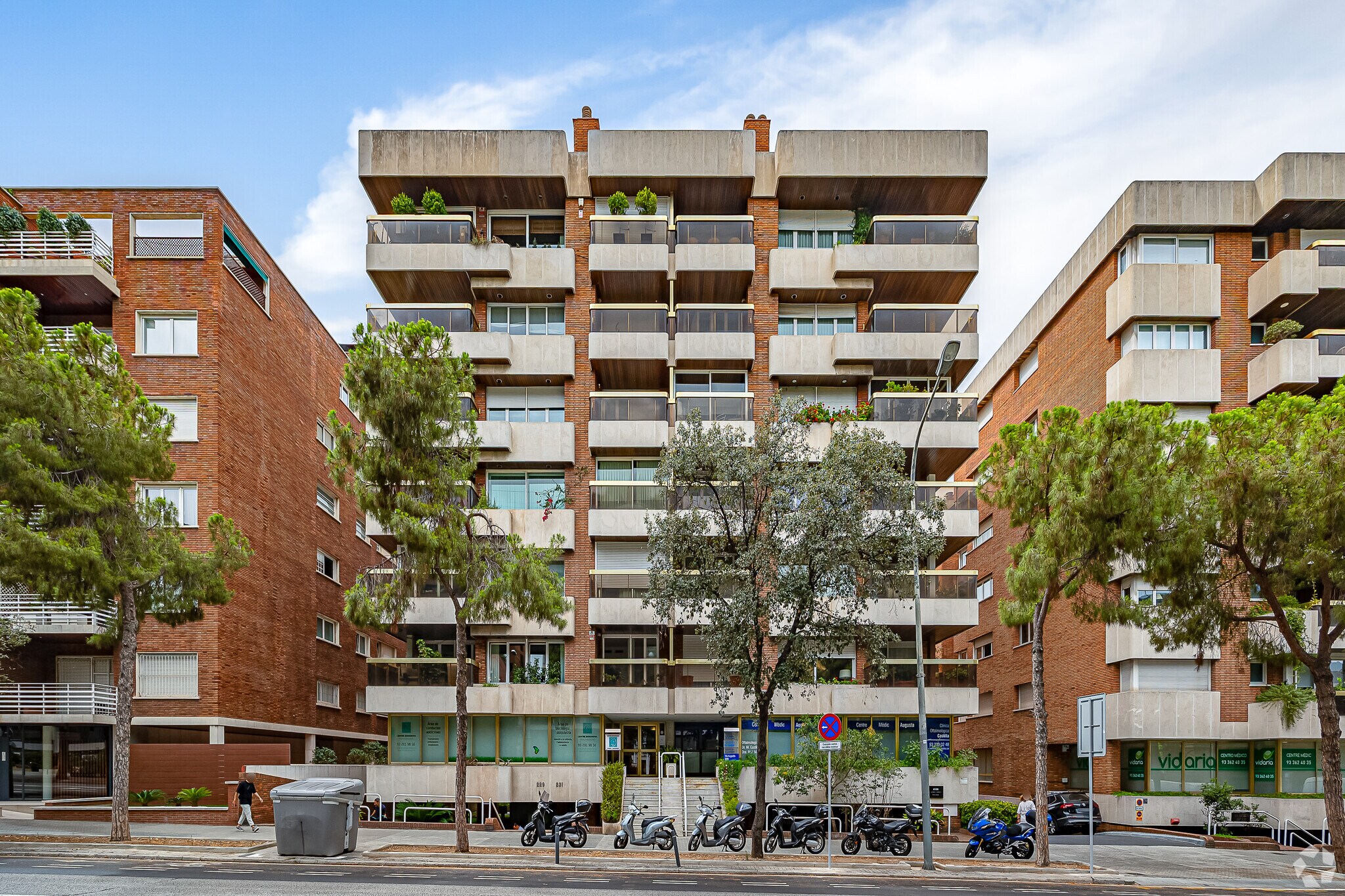 Via Augusta, 229, Barcelona, Barcelona for lease Primary Photo- Image 1 of 4