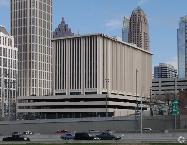 1100 Spring St NW, Atlanta, GA for lease - Building Photo - Image 2 of 13